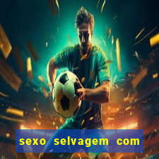 sexo selvagem com gemidos altos